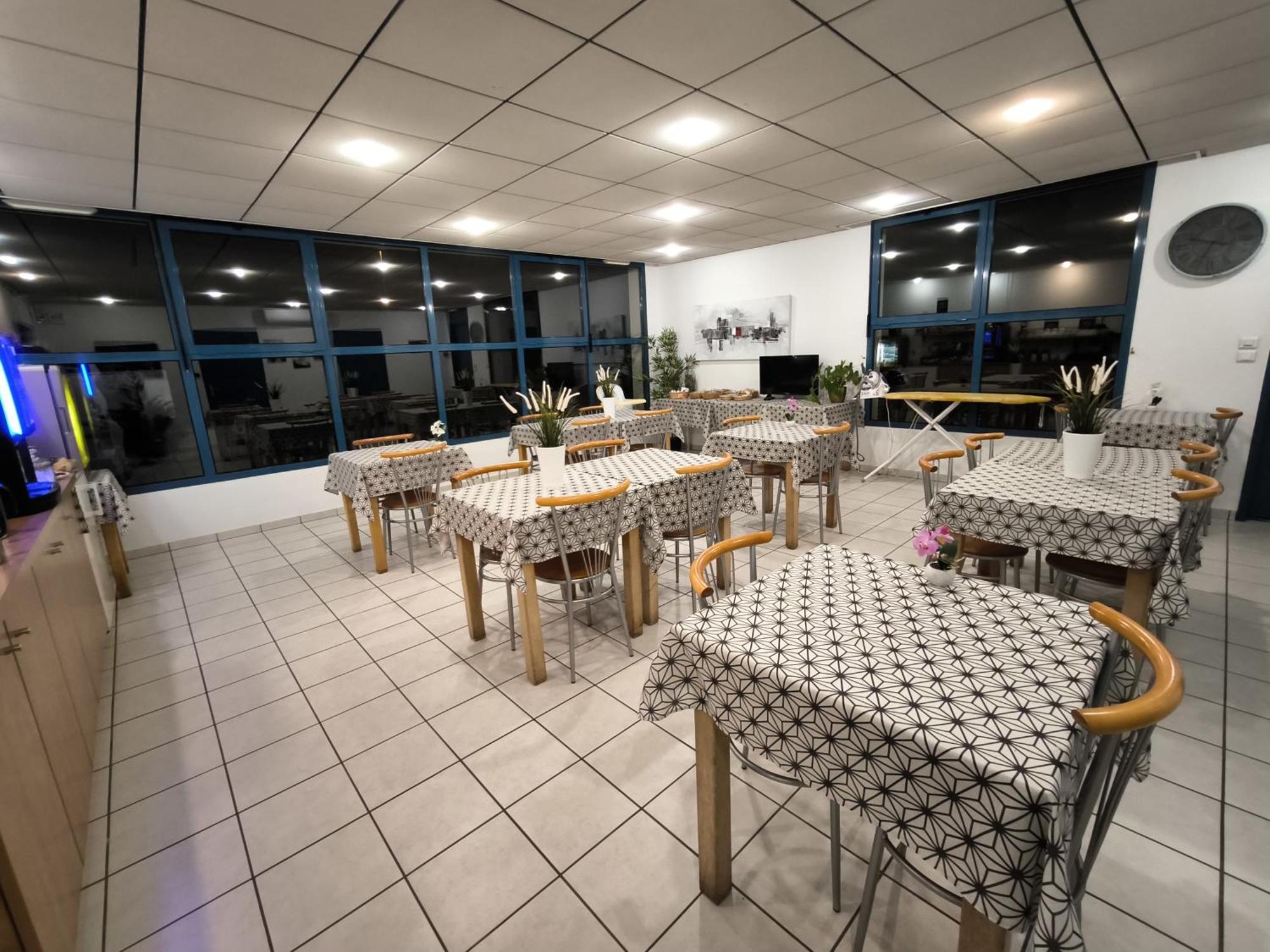Hotel Le Laury'S Onet-le-Château エクステリア 写真