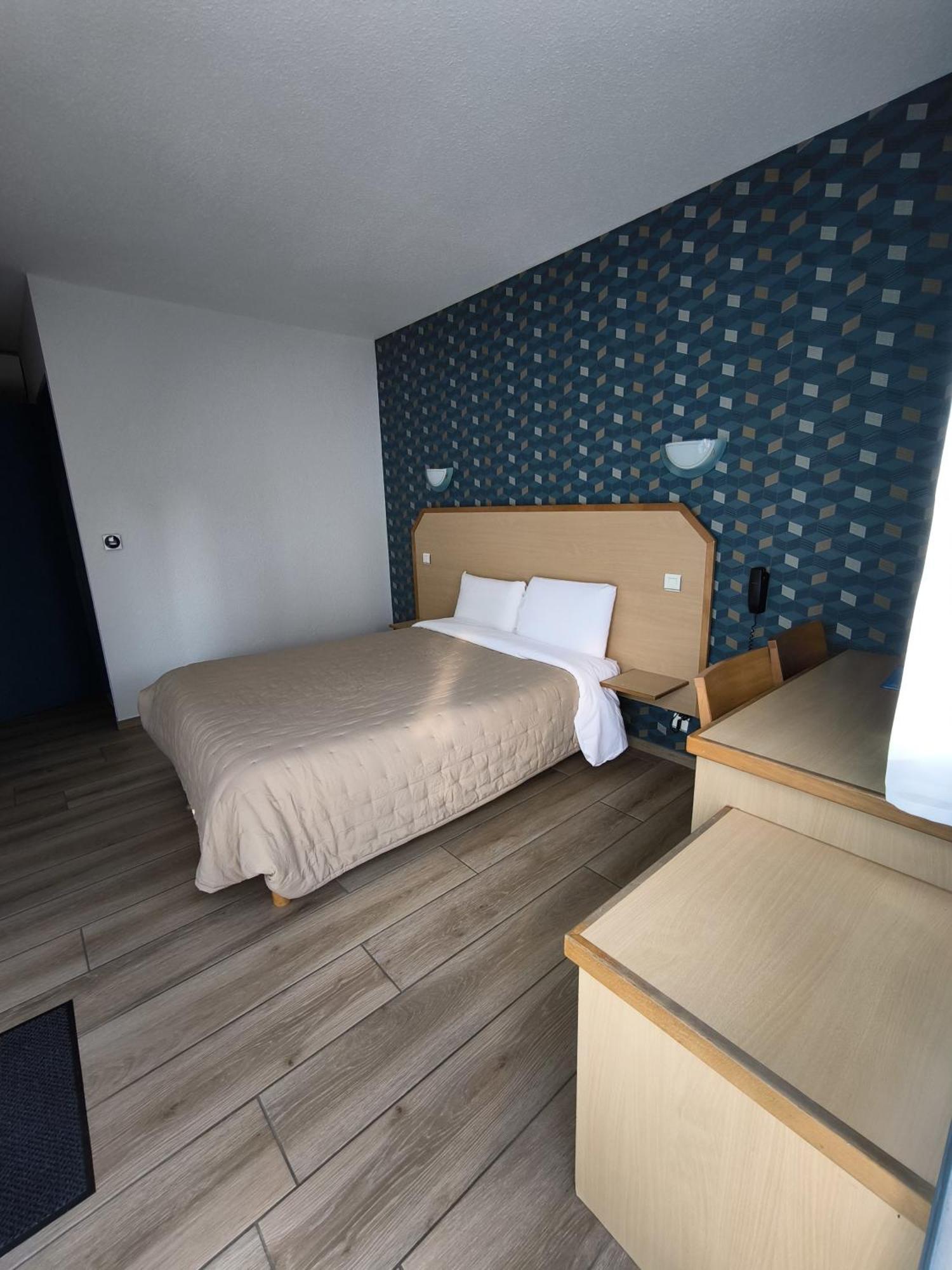Hotel Le Laury'S Onet-le-Château エクステリア 写真